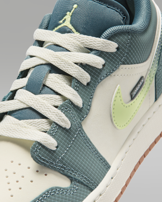 Air Jordan 1 Low SE Big Kids' Shoes. Nike.com